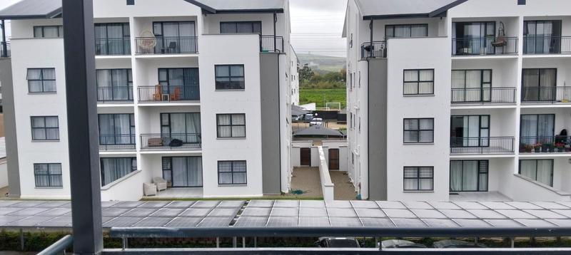 To Let 1 Bedroom Property for Rent in De Kuilen Western Cape